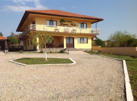 Laguna Verde, lodge in Crivina