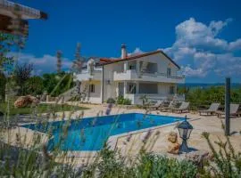 Spacius Villa, Heated Pool, near Makarska and Split