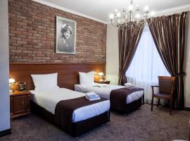 Trzy Korony Boutique Hotel&SPA Piwne, hotel v destinaci Puławy