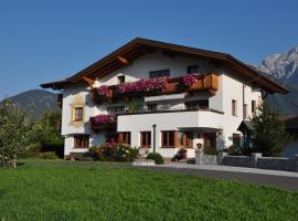 Gästehaus Sonnweber, B&B di Mieming