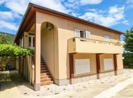 Double Rooms with Terrace Tomica