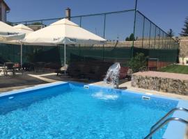 Garden House, Hotel in Apatin