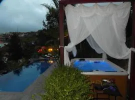 Dazk Golden Estate