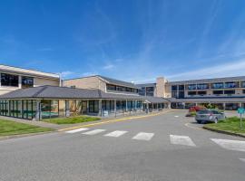 Bayside Resort, Ascend Hotel Collection, hotel di Parksville