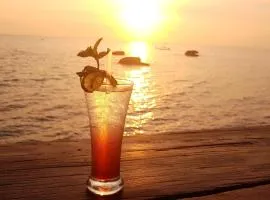 自由海滩度假酒店