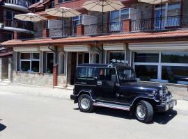 Doctor's House – hotel w mieście Sinemorec