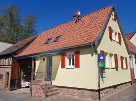 Ferienhaus Nr. 10, povoljni hotel u gradu Buergstadt