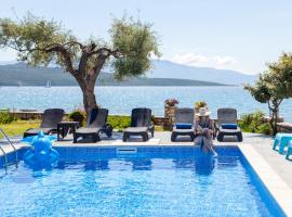 Agni Suites, romantic hotel in Nikiana