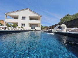 Apartmani Vlado Mitar, viešbutis Sukošane