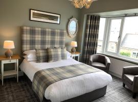 The Sunningdale, pet-friendly hotel in Bamburgh
