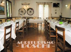 Agriturismo Boschi、Reggioloのファームステイ