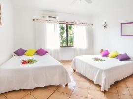 Hotel Laguna del Cocodrilo, khách sạn ở Tamarindo