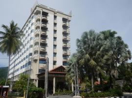 Eagle Bay Hotel, hotel con parcheggio a Kuah