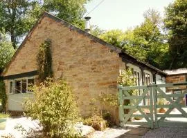 Bowgie at Trewerry Cottages - Away from it all, close to everywhere