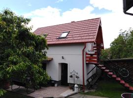 Kossuth Lajos utca 73 Apartman Nabuka, golfový hotel v destinaci Tihany