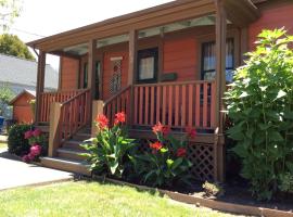 Historic Santa Rosa Cottage, hotel pentru familii din Santa Rosa