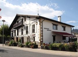 CASA RURAL BARAZAR, cabaña o casa de campo en San Sebastián