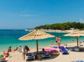 Apartments and Rooms Jakov