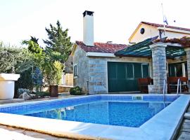 Villa Anja, hotel em Pražnice