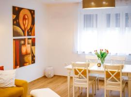 Cozy apartment in the downtown, hotel i Győr