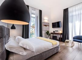 La Spezia by The First - Luxury Rooms & Suites, готель у місті Ла-Спеція