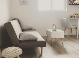 Appartement cosy & reposant，博韋的便宜飯店