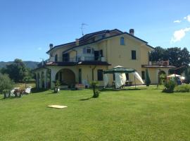 Villa Naclerio – hotel w mieście Sarzana