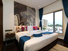 Hotel Gallery 67, hotell i Kolkata