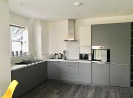 Impressive newly built apartment, vacation rental in Conwy