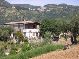 Agriturismo Acampora, фермерский дом в городе Cerchiara di Calabria