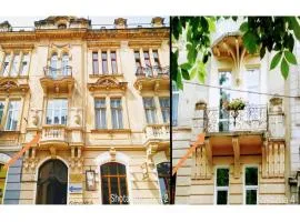 Family apartments in Lviv center with balcony