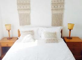 BEACH-SURF house, hotell i Moledo