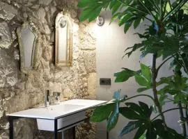 ISONZO SUITES