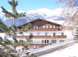Hotel Etschquelle, hotel v destinaci Resia