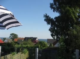Uns Gartenhus mit Blick auf das Meer, hotel v destinaci Thiessow