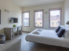 Erïk Langer Pedrocchi Suites, hotel v destinaci Padova