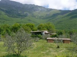 Il Bruco, hôtel à San Donato Val di Comino