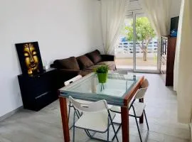 Magnífica casa con jardín y barbacoa en Roses