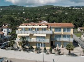 Villa Martina, hotel din Ika