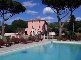 Le Bozze "Il Leccino" con piscina, WI-FI, posto auto, hotel in Castagneto Carducci