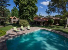 Casa La Galeana - Eco Boutique, hotel in Chacras de Coria
