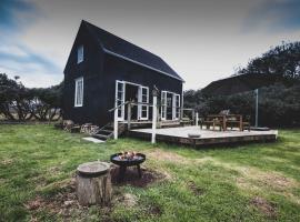 Kakariki Cottage, Bed & Breakfast in Papakura