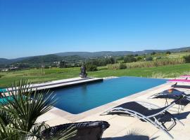 Le Mouleyras, bed and breakfast en Saint-Montan