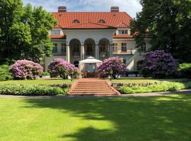 Rezydencja Willa Park & Restauracja – obiekt B&B w mieście Legnica