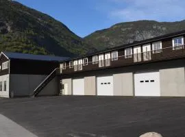Einemo Apartments