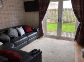 41 Larchwood Drive Holiday Home, villa in Inverness