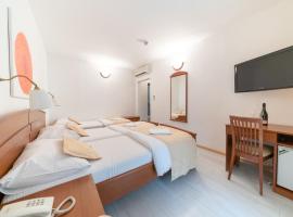Hotel Hygge, hotel v destinaci Biograd na Moru