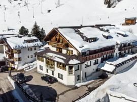 Hotel Sonnenheim, hotel in Sankt Anton am Arlberg