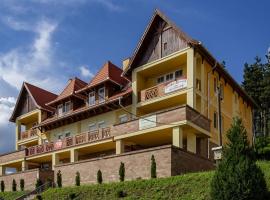 M&F Apartman, hotel cerca de Parque Termal de Egerszalók, Egerszalók