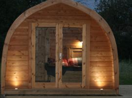 Glamping at Spire View Meadow, glamping site in Lincoln